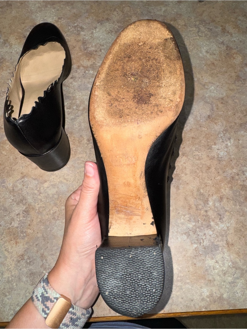 Chloe Black Italian Leather Scalloped Heels - Picture 8 of 12
